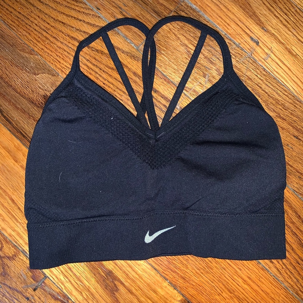 Sports bra